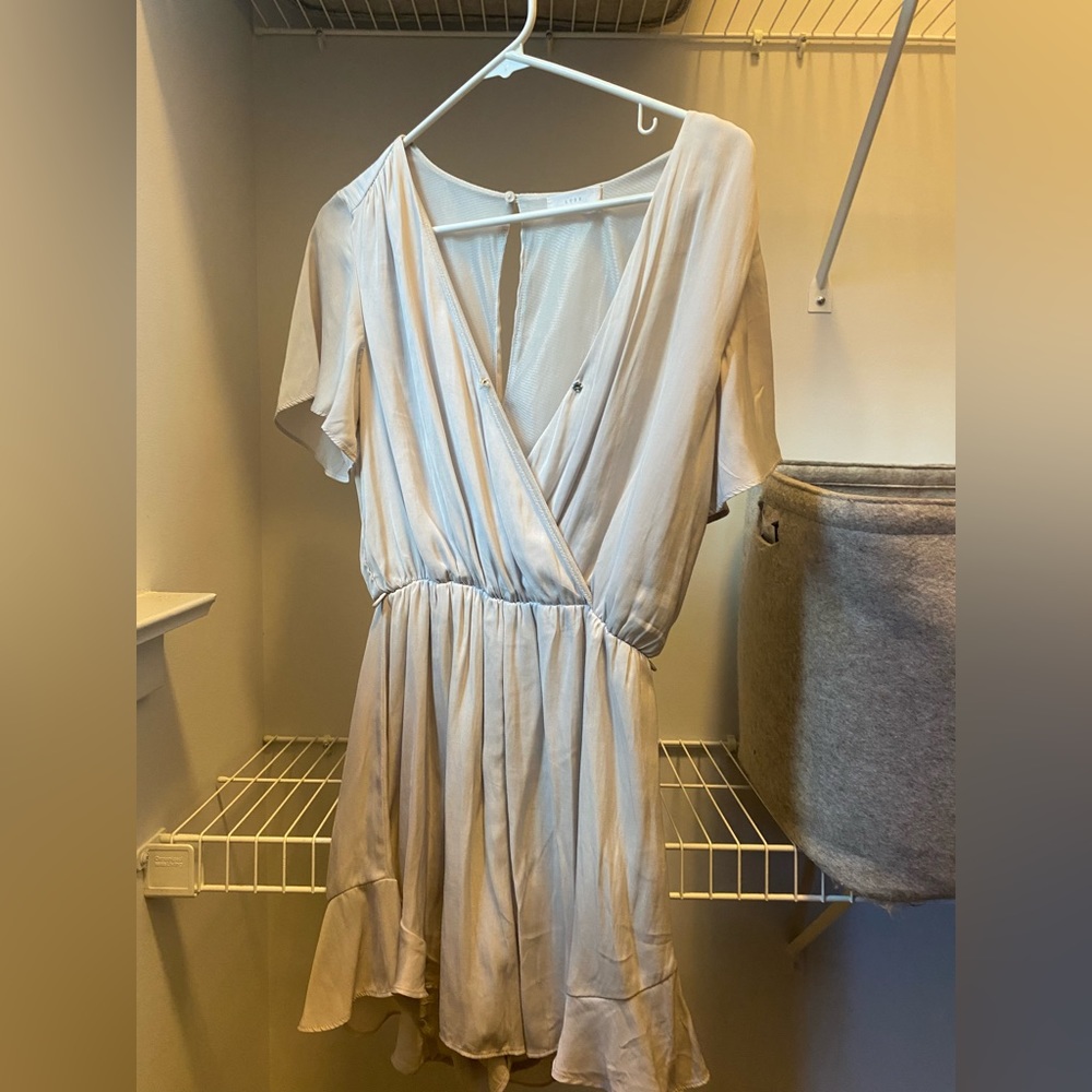 Flouncy Cream Romper - Small